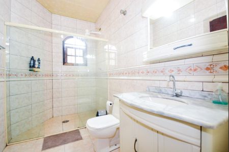 Casa à venda com 194m², 3 quartos e 2 vagasBanheiro Social