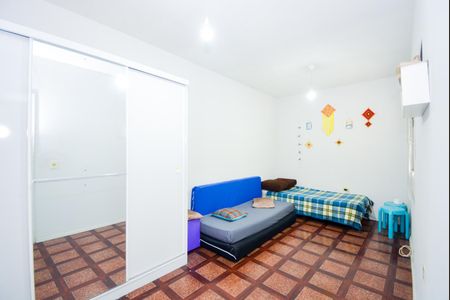 Casa à venda com 194m², 3 quartos e 2 vagasQuarto 2