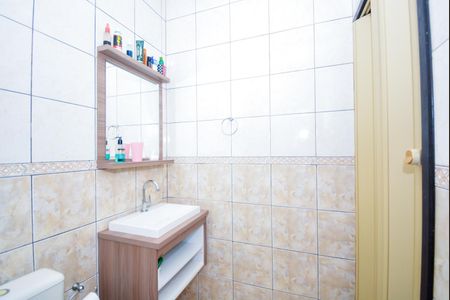 Casa à venda com 194m², 3 quartos e 2 vagasBanheiro da Suíte