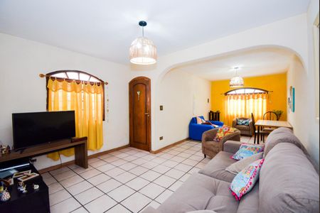 Casa à venda com 3 quartos, 194m² em Jardim Divinolandia, Guarulhos