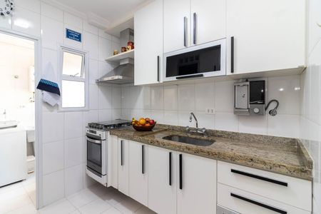 Apartamento para alugar com 72m², 3 quartos e 2 vagasCozinha
