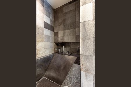 Apartamento à venda com 62m², 1 quarto e 2 vagas Apartamento à venda com 62m², 1 quarto e 2 vagasBanheiro da Suíte