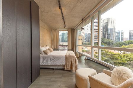 Suíte de apartamento à venda com 1 quarto, 62m² em Vila Nova Conceição, São Paulo