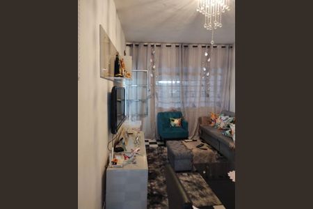 Casa à venda com 120m², 2 quartos e 1 vaga