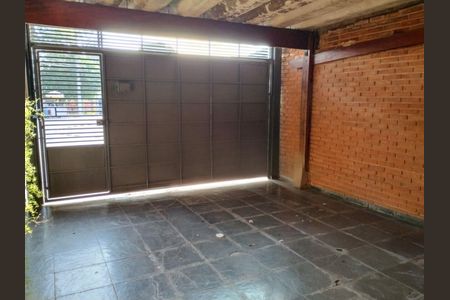 Casa à venda com 2 quartos, 120m² em Jardim Iporanga, São Paulo