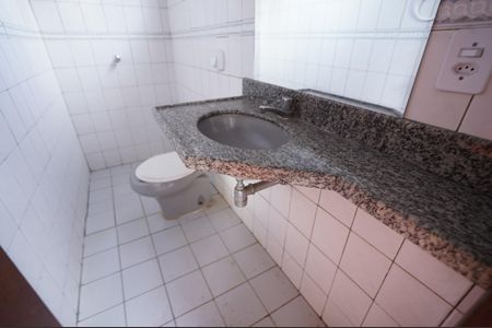 Casa à venda com 193m², 4 quartos e 2 vagas