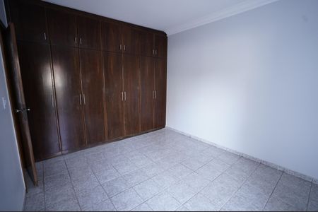 Casa à venda com 193m², 4 quartos e 2 vagas