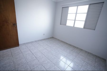 Casa à venda com 193m², 4 quartos e 2 vagas
