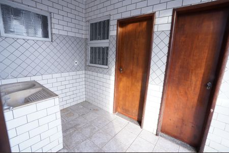 Casa à venda com 193m², 4 quartos e 2 vagas