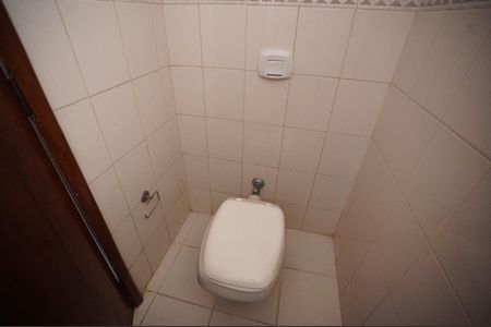 Casa à venda com 193m², 4 quartos e 2 vagas