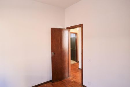 Apartamento à venda com 70m², 3 quartos e sem vaga Apartamento à venda com 70m², 3 quartos e sem vagaQuarto
