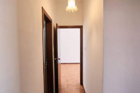 Apartamento à venda com 70m², 3 quartos e sem vaga Apartamento à venda com 70m², 3 quartos e sem vagaCorredor