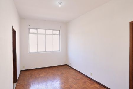 Sala de apartamento para alugar com 3 quartos, 70m² em Santa Efigênia, Belo Horizonte