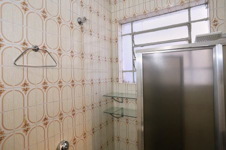 Apartamento à venda com 70m², 3 quartos e sem vaga Apartamento à venda com 70m², 3 quartos e sem vagaBanheiro