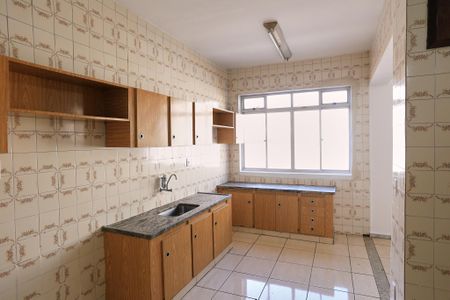 Apartamento à venda com 70m², 3 quartos e sem vaga Apartamento à venda com 70m², 3 quartos e sem vagaCozinha