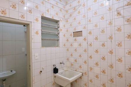 Apartamento à venda com 70m², 3 quartos e sem vaga Apartamento à venda com 70m², 3 quartos e sem vagaÁrea de Serviço