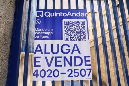 Apartamento à venda com 70m², 3 quartos e sem vaga Apartamento à venda com 70m², 3 quartos e sem vagaPlaquina