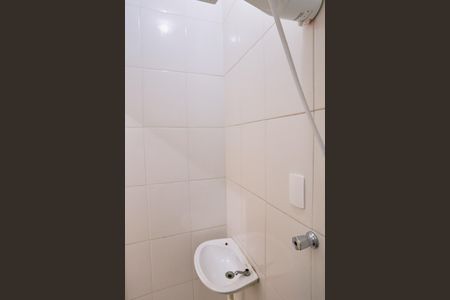 Apartamento à venda com 70m², 3 quartos e sem vaga Apartamento à venda com 70m², 3 quartos e sem vagaBanheiro de serviço