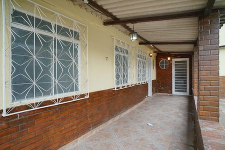 Casa de condomínio para alugar com 200m², 2 quartos e 2 vagasVaranda