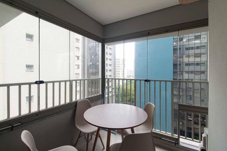 Studio para alugar com 26m², 0 quarto e sem vaga Studio para alugar com 26m², 0 quarto e sem vagaVaranda