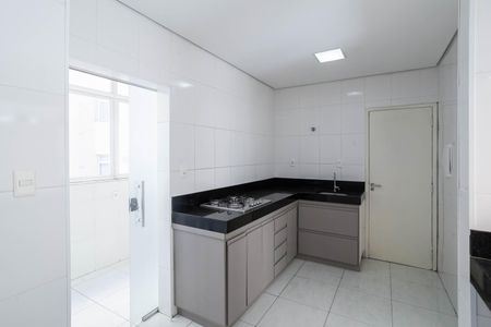 Apartamento à venda com 85m², 3 quartos e 2 vagas Apartamento à venda com 85m², 3 quartos e 2 vagasCozinha