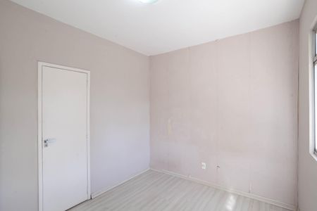 Apartamento à venda com 85m², 3 quartos e 2 vagas Apartamento à venda com 85m², 3 quartos e 2 vagasSuíte