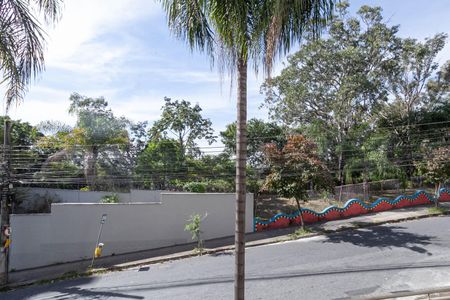 Apartamento à venda com 85m², 3 quartos e 2 vagas Apartamento à venda com 85m², 3 quartos e 2 vagasQuarto 2 - Vista
