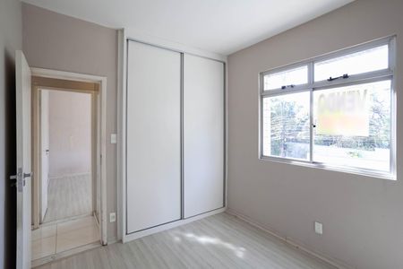 Apartamento à venda com 85m², 3 quartos e 2 vagas Apartamento à venda com 85m², 3 quartos e 2 vagasQuarto 2