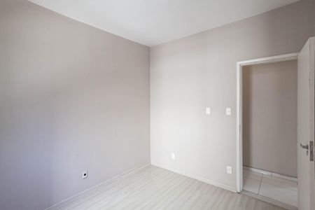 Apartamento à venda com 85m², 3 quartos e 2 vagas Apartamento à venda com 85m², 3 quartos e 2 vagasQuarto 1