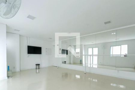 Apartamento para alugar com 47m², 2 quartos e 1 vaga Apartamento para alugar com 47m², 2 quartos e 1 vagaÁrea comum - Academia