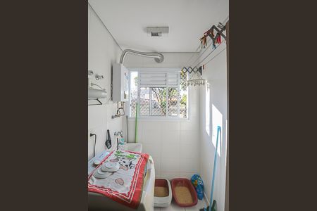 Apartamento para alugar com 47m², 2 quartos e 1 vaga Apartamento para alugar com 47m², 2 quartos e 1 vagaCozinha e Área de Serviço