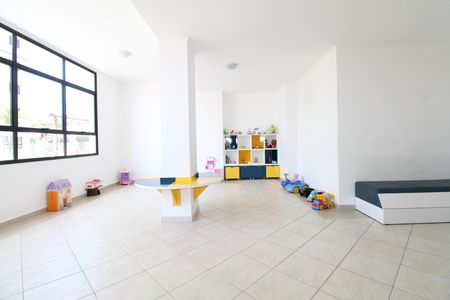 Apartamento para alugar com 72m², 3 quartos e 2 vagasÁrea comum - Brinquedoteca