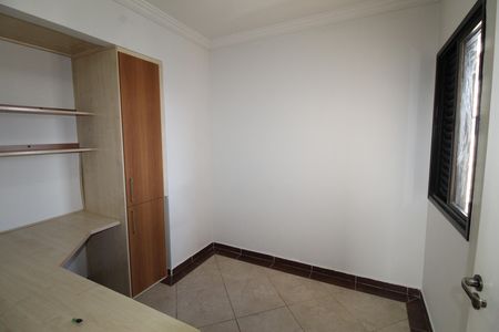 Apartamento para alugar com 72m², 3 quartos e 2 vagasQuarto 2