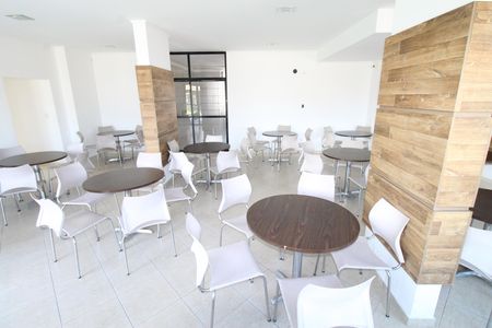Apartamento para alugar com 72m², 3 quartos e 2 vagasÁrea comum - Salão de festas