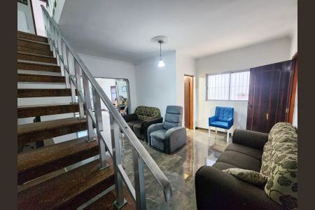 Sala de casa para alugar com 4 quartos, 206m² em Vila Rui Barbosa, São Paulo