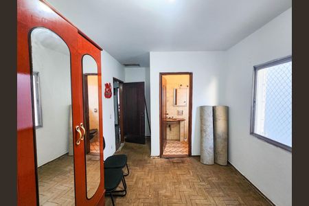 Casa para alugar com 206m², 4 quartos e 1 vaga Casa para alugar com 206m², 4 quartos e 1 vagaQuarto