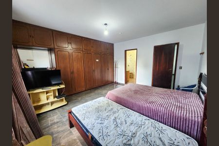 Casa para alugar com 206m², 4 quartos e 1 vaga Casa para alugar com 206m², 4 quartos e 1 vagaQuarto