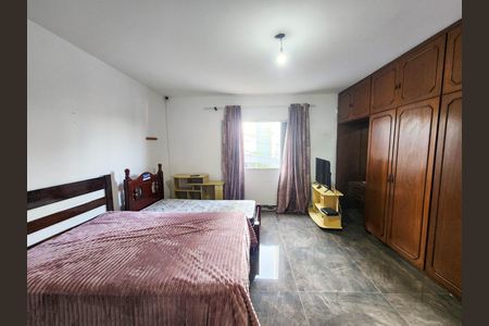 Casa para alugar com 206m², 4 quartos e 1 vaga Casa para alugar com 206m², 4 quartos e 1 vagaQuarto