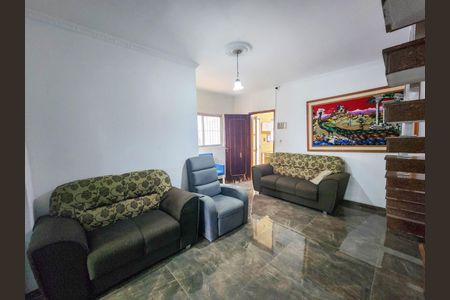 Casa para alugar com 206m², 4 quartos e 1 vaga Casa para alugar com 206m², 4 quartos e 1 vagaSala