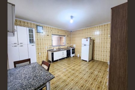 Casa para alugar com 206m², 4 quartos e 1 vaga Casa para alugar com 206m², 4 quartos e 1 vagaCozinha