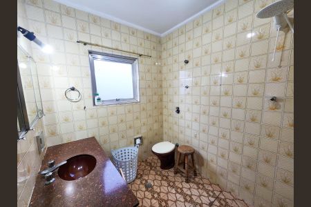 Casa para alugar com 206m², 4 quartos e 1 vaga Casa para alugar com 206m², 4 quartos e 1 vagaBanheiro