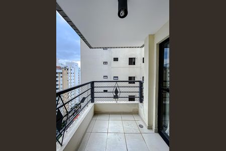 Apartamento à venda com 118m², 3 quartos e 3 vagas Apartamento à venda com 118m², 3 quartos e 3 vagasVaranda