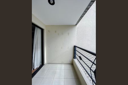 Apartamento à venda com 118m², 3 quartos e 3 vagas Apartamento à venda com 118m², 3 quartos e 3 vagasVaranda