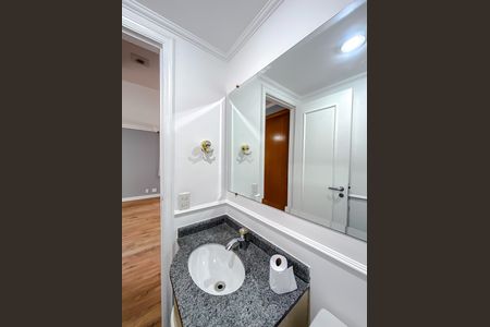 Apartamento à venda com 118m², 3 quartos e 3 vagas Apartamento à venda com 118m², 3 quartos e 3 vagasLavabo