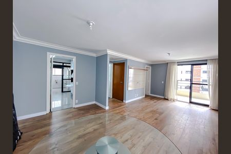 Apartamento à venda com 118m², 3 quartos e 3 vagas Apartamento à venda com 118m², 3 quartos e 3 vagasSala