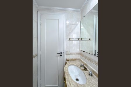 Apartamento à venda com 118m², 3 quartos e 3 vagas Apartamento à venda com 118m², 3 quartos e 3 vagasBanheiro da Suíte 3
