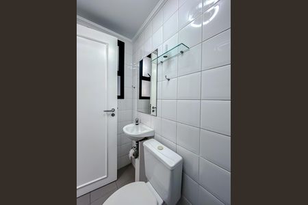 Apartamento à venda com 118m², 3 quartos e 3 vagas Apartamento à venda com 118m², 3 quartos e 3 vagasBanheiro de serviço