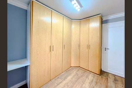 Apartamento à venda com 118m², 3 quartos e 3 vagas Apartamento à venda com 118m², 3 quartos e 3 vagasQuarto 3 - Suíte