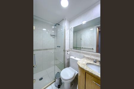 Apartamento à venda com 118m², 3 quartos e 3 vagas Apartamento à venda com 118m², 3 quartos e 3 vagasBanheiro da Suíte 2