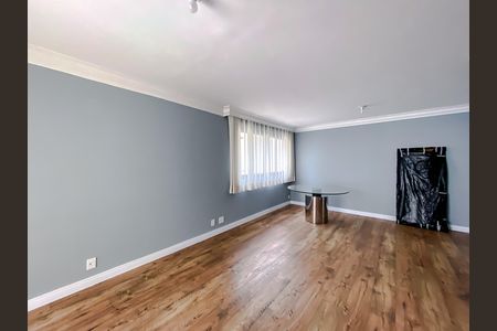 Apartamento à venda com 118m², 3 quartos e 3 vagas Apartamento à venda com 118m², 3 quartos e 3 vagasSala